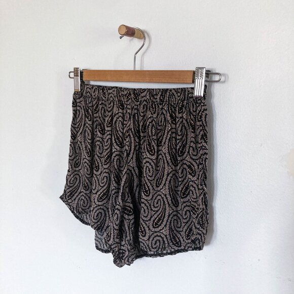 2 FOR $15 Brandy Melville Short Shorts - Picture 2 of 9